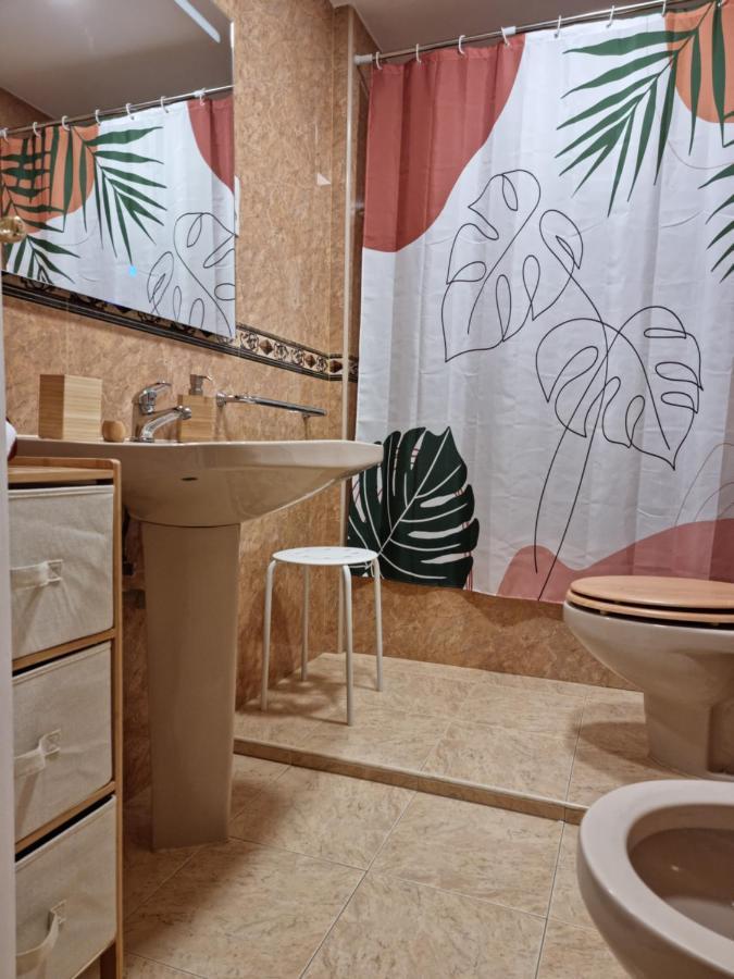 Casa Roman Sport Леон Екстериор снимка